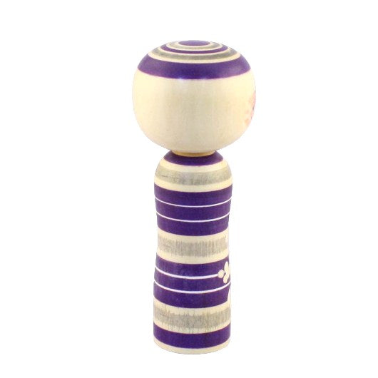 Fialová kokeshi Kikuemaki