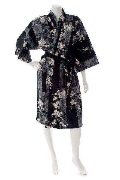 Sakura-Kurz-Yukata