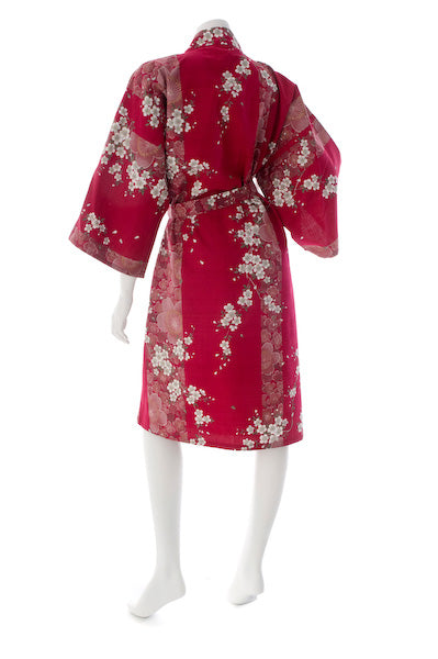 Sakura-Kurz-Yukata