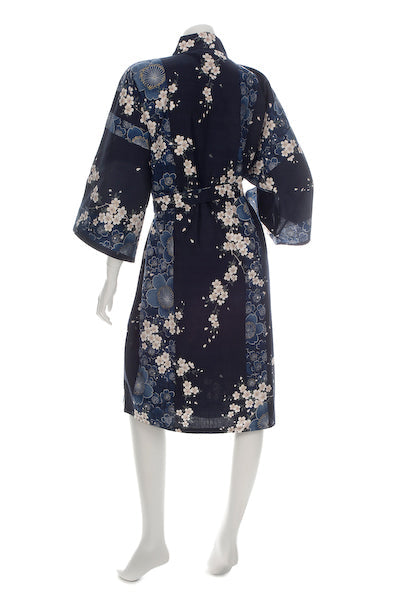 Sakura-Kurz-Yukata