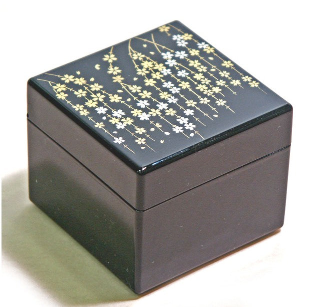 Shidaresakura Japanese Lacquer Jewellery Box