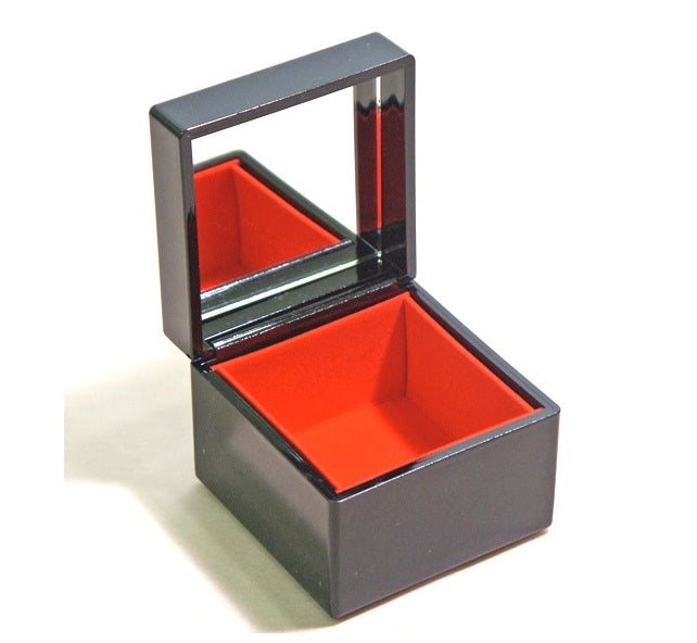 Shidaresakura Japanese Lacquer Jewellery Box